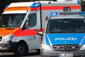Osthessen: Bekannte Straftäter verletzen Polizist in Cantus Zug
