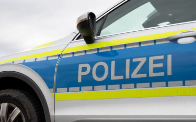 Zeugensuche in Neustadt: Vorfall sorgt für Diskussionen in sozialen Medien