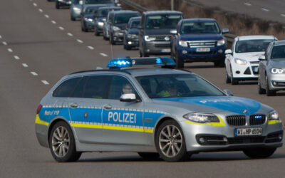 Unfall auf A 7; Tiguan gestohlen