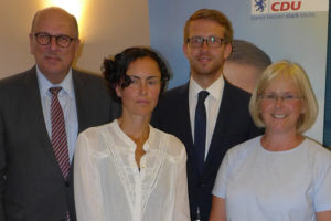 Sozialminister Grüttner stellt weitere Gemeindeschwester in Aussicht