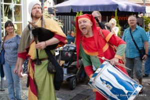Treysa: Tausende genossen Wetter und Markttreiben