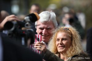 Ministerpräsident besucht Hardtwaldklinik in Bad Zwesten