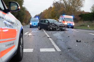 B254: Zwei Verletzte bei schwerem Unfall in Frielendorf