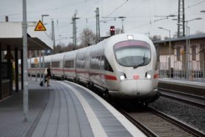 ICE T im Bahnhof Treysa offiziell empfangen