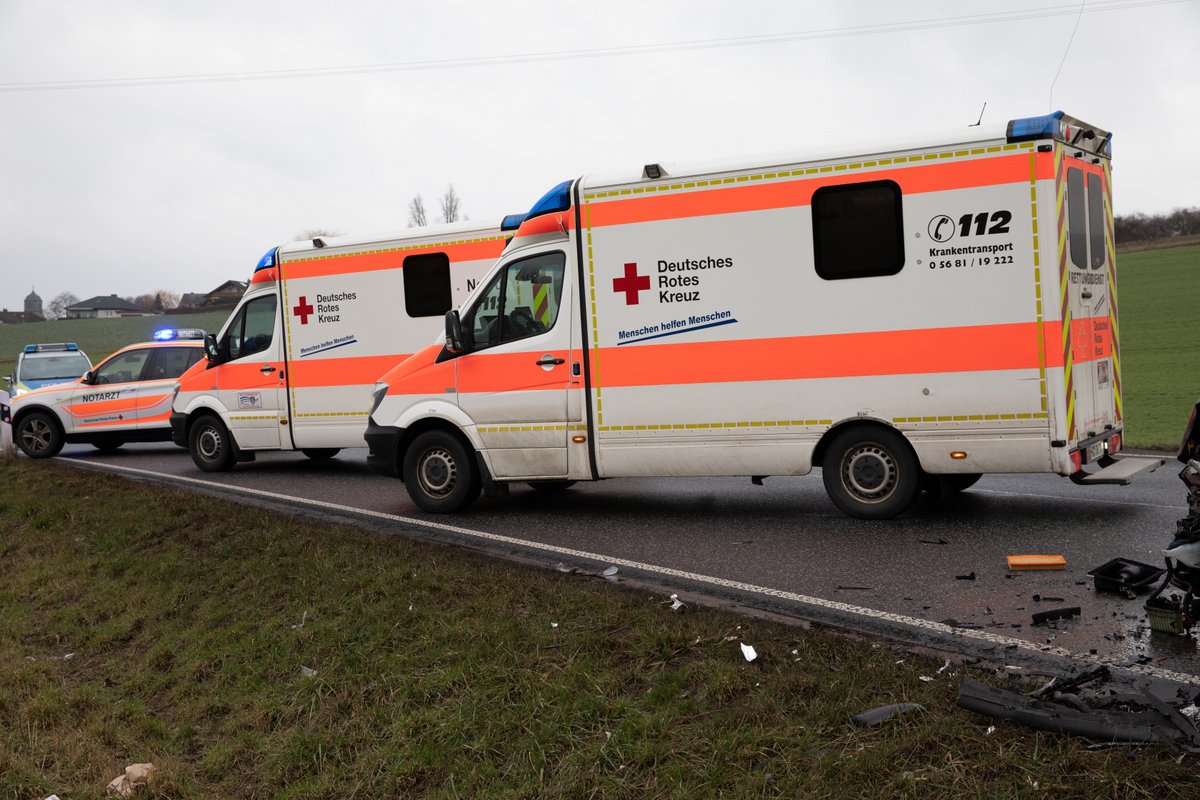 B254: Zwei Männer Bei Unfall Schwer Verletzt – Nh24.de