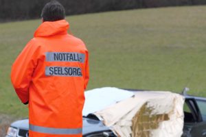 Notfallseelsorge Vogelsberg lädt zum Blaulichtgottesdienst