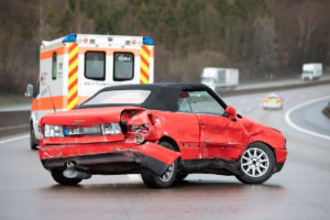 A7: Schwerverletzte bei Massenkarambolage auf glatter Fahrbahn