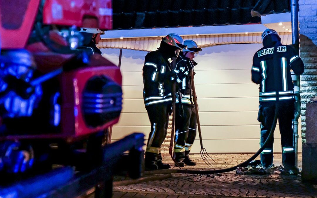 Wichdorf: Mülltonne brennt an Wohnhaus nieder