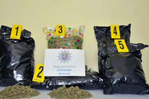 Osthessen: 18 Kilogramm Marihuana im Gepäck