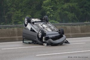 A7: Sechs Rettungsteams versorgen Verletzte nach Unfällen