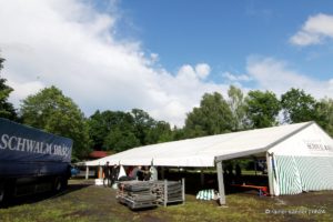 Kirmesansingen im Festzelt statt in der Hauptstraße