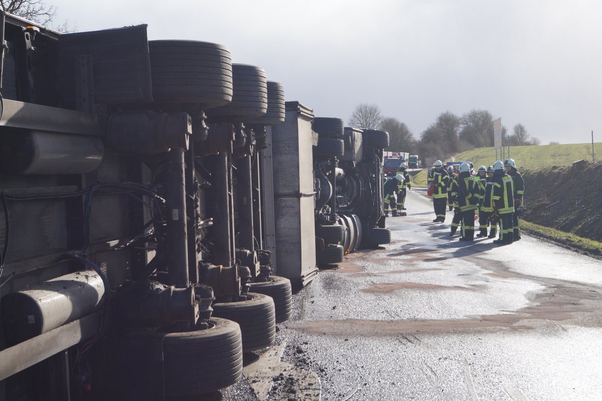 B3 Nach Lkw-Unfall Voll Gesperrt (Video) – Nh24.de