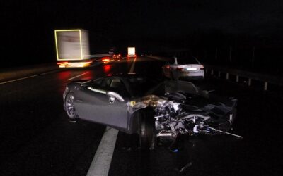 A 5: Beifahrer schwer verletzt – Ferrari Totalschaden