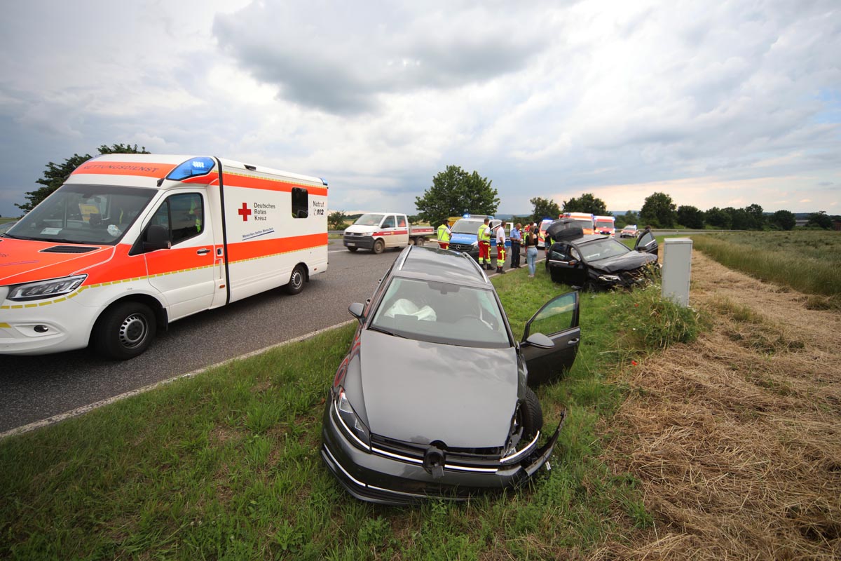 Fahrzeuge Prallen Am Abzweig Nach Ransbach Zusammen – Nh24.de