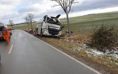 Lkw-Fahrer (27) verstirbt an Unfallstelle