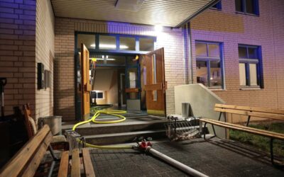 Jahreswechsel: Zwei Brände in Flüchtlingsunterkünften; Brand durch Wunderkerze; u. a.