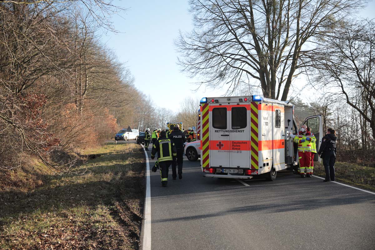 Autos Prallen Beim Abbiegen Zusammen – Nh24.de