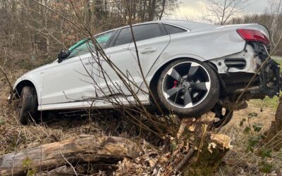 Sieben Schwerverletzte bei zwei Unfällen