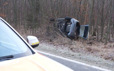 Zu schnell auf glatter Straße