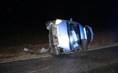 SEK: Brand; Pizzafahrer bei Alleinunfall leicht verletzt