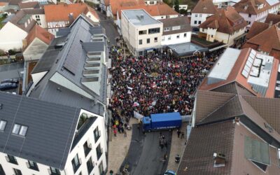 Schwalmstadt: Demonstration gegen rechte Hetze und Ausgrenzung (Video)