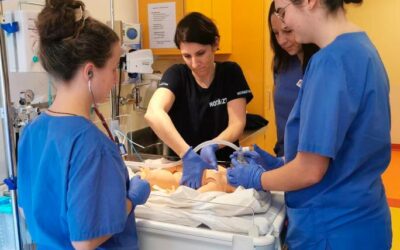 Kreißsaal-Team trainiert Notfälle