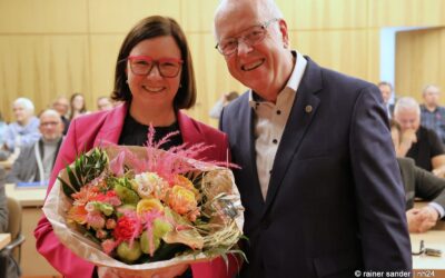 Staatssekretärin von Stadtverordnetenversammlung verabschiedet