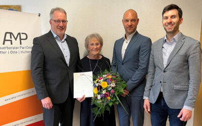Doris Pötter feiert 60 Jahre im Steuerwesen