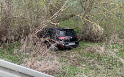 SEK: Unfall; Einbruch und Diebstähle