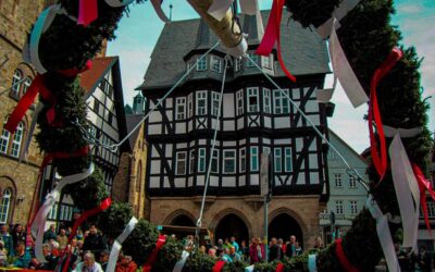 Alsfeld feiert Maibaumfest