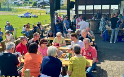 Gut besuchtes Maifest in Allendorf