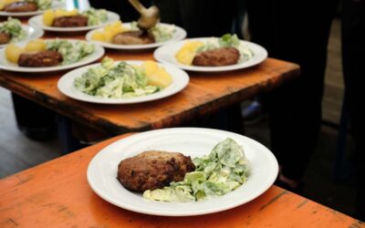 Salatkirmes: Vielversprechender Start trotz Regen