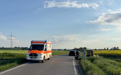 Frielendorf: Ersthelferin rettet Motorradfahrer