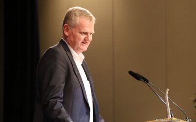 Zwischen Weh und Klagen: Haushaltsstreit in Baunatal (e)skaliert