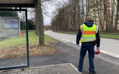 Springmesser sichergestellt – Autofahrer beleidigt Polizisten