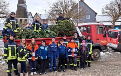 Mühlhausen: Feuerwehr sammelt Weihnachtsbäume ein