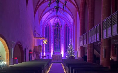 Hoffnung im Kerzenschein: Lichterkirche in Treysa begleitet Jahreswechsel