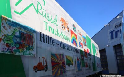 Mit 200.000 Truck-PS zu 112.267,70 Euro für krebskranke Kinder