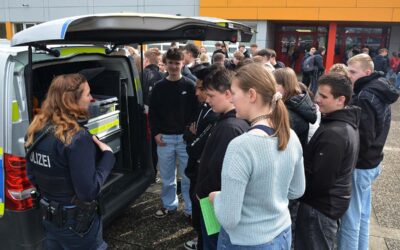 110: „Cops“ im Klassenzimmer