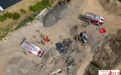 Realistische Übungslagen forderten Niedensteiner Feuerwehrkräfte