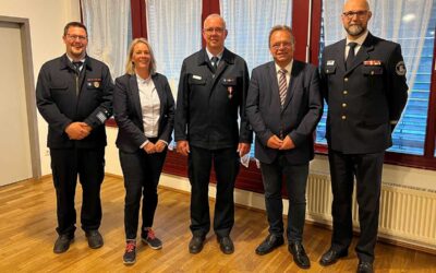 Markus Brandenstein mit dem Goldenen Brandschutzehrenzeichen am Bande geehrt