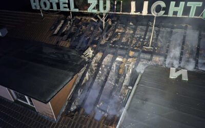 Dachstuhlbrand im ehemaligen Hotel „Zur lichten Aue“