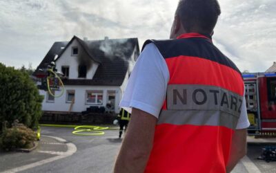 Zwei Verletzte bei Wohnhausbrand in Zimmersrode (Video)