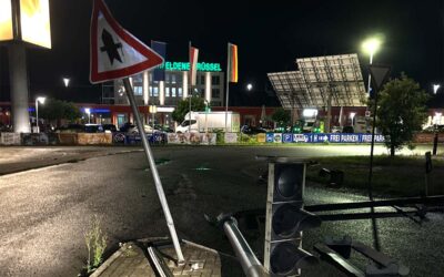 KS: Unfallflucht, falscher Diplomat, Exhibitionist und ein Trickdiebstahl