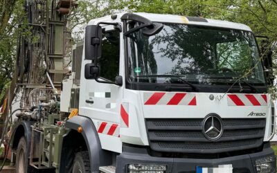 Gasleitung bei Bohrarbeiten beschädigt – Straße gesperrt