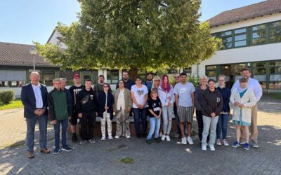 Start in 27-monatige Qualifizierung