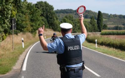 SEK: Verkehrskontrolle in Fritzlar; Diebe in Schwarzenborn und Niedenstein