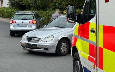 SEK: Unfall; Einbrecher im Schlaf überrascht