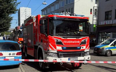 Feuerwehr kritisiert Gaffer nach Straßenbahnunfall in Kassel