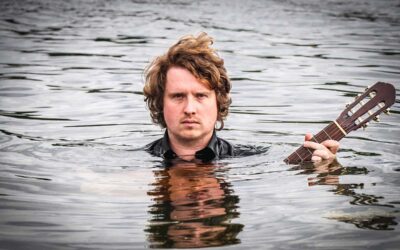 Liedermacher Erik Stenzel gastiert in der Hospitalskapelle Treysa